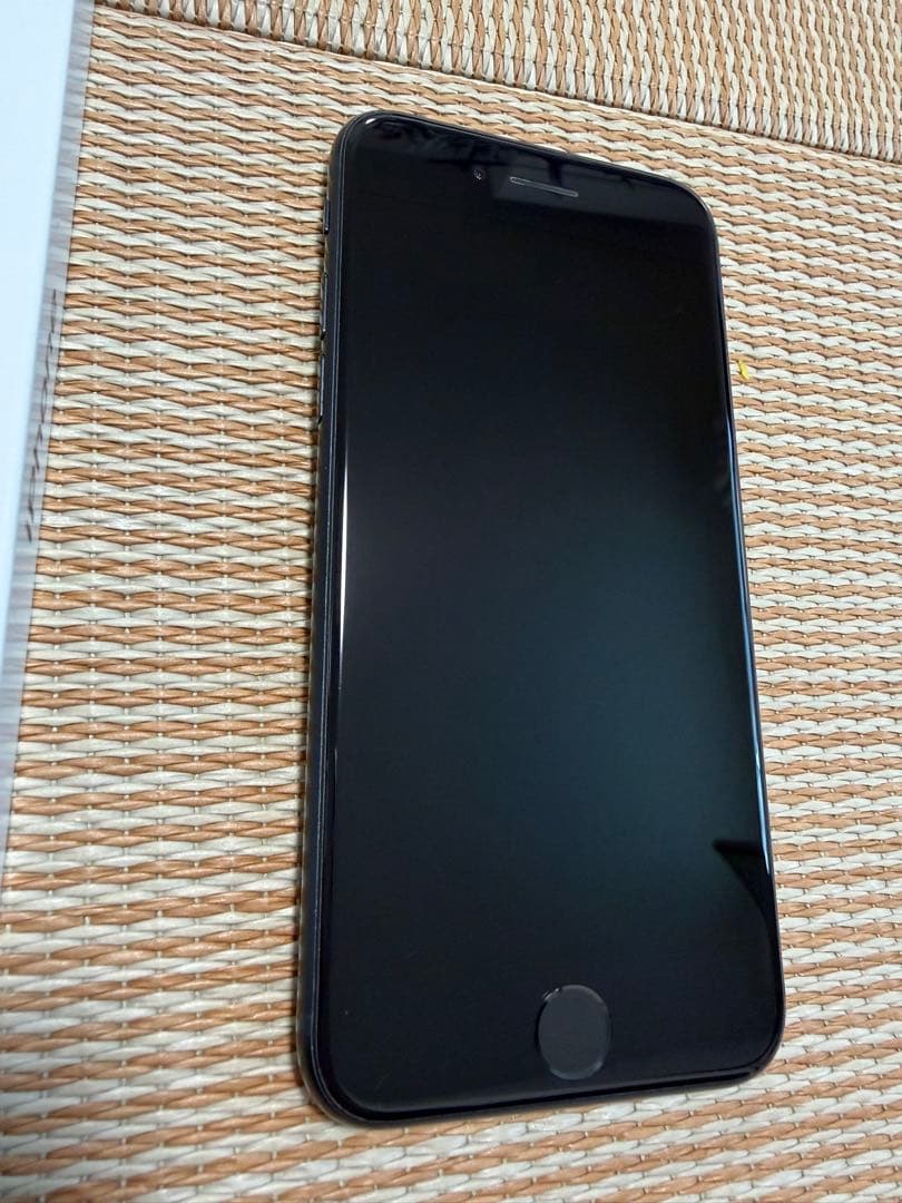 iPhoneSE 第3世代 128GB SIMフリー ミッドナイト