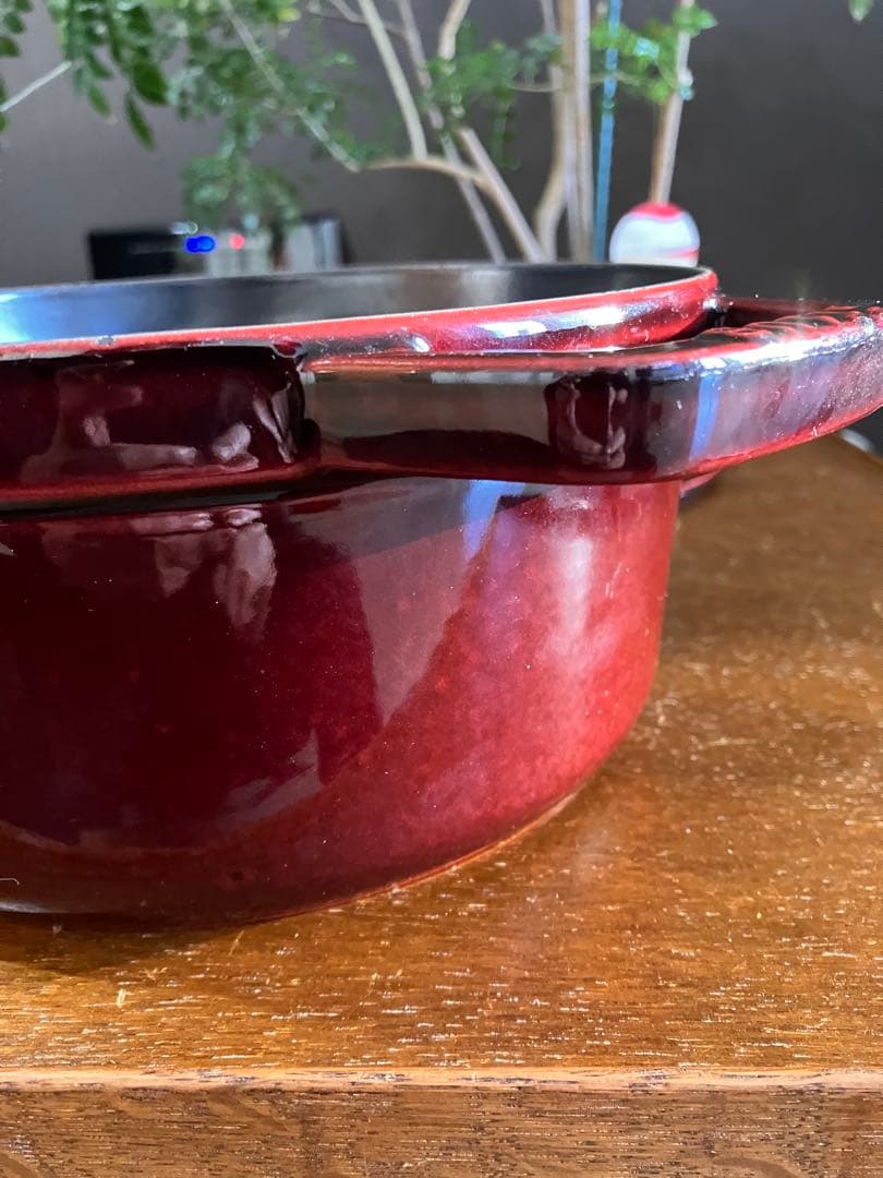 STAUB LA COCOTTE ワインレッド 両手鍋22cm