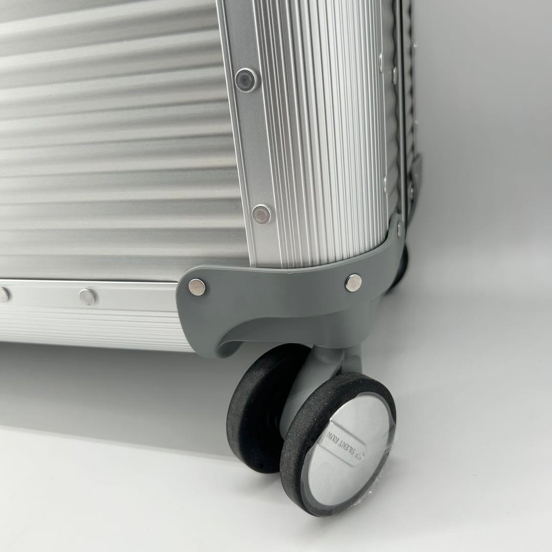 16802✨未使用✨マークアンドロナ× Rawrow アルミキャリーケース 4輪