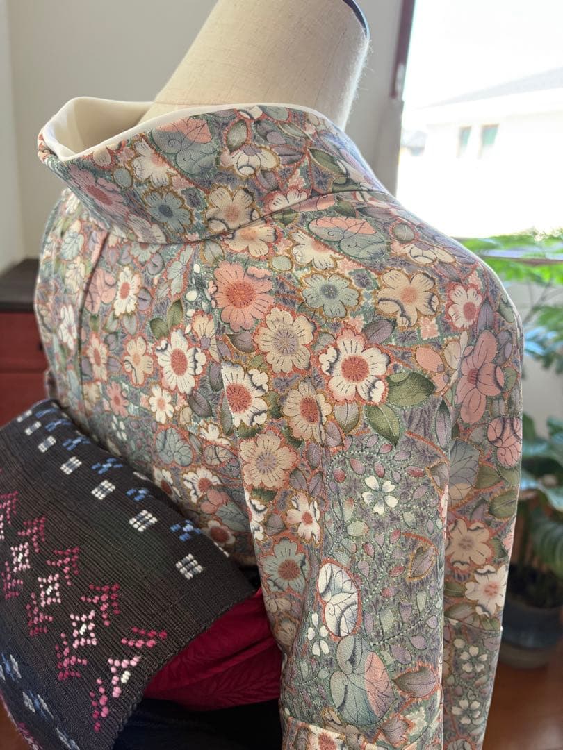 ❤️艶やか正絹小紋　辻ヶ花柄　新品保管品　新品畳紙付き