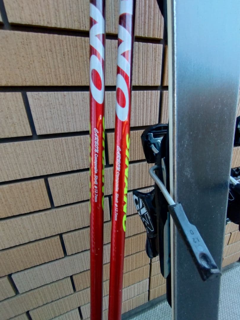 サロモンスキーセット　スキー、ビンディング、ポール