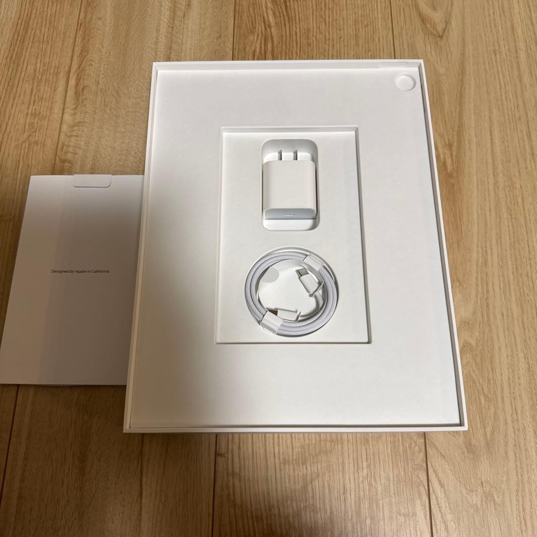 修*。様 Apple iPad Air 13インチ　M2 512GB