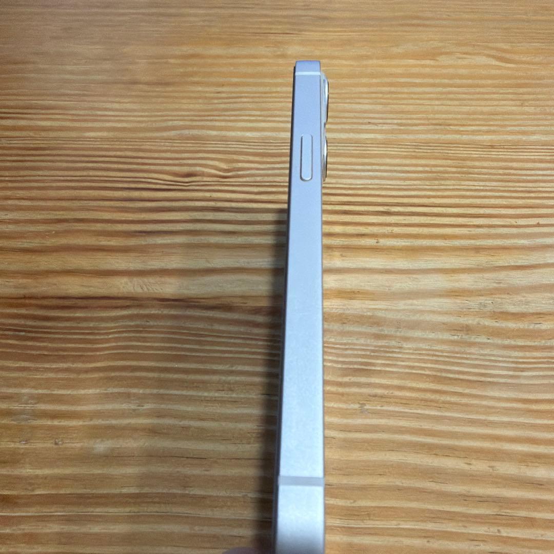 仏*君様 iPhone13 256g バッテリー100% 傷無し　白　スターライ