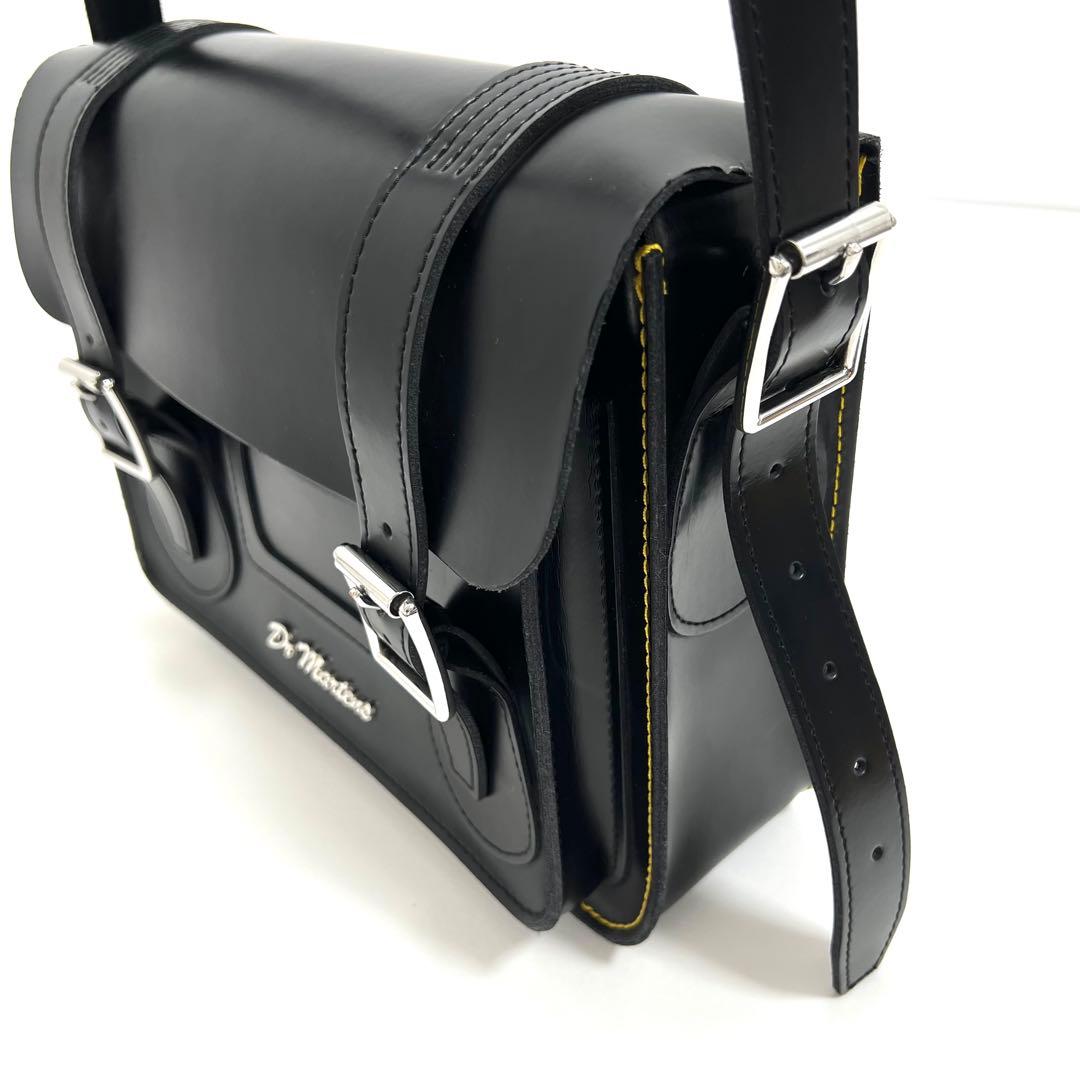 ドクターマーチン　ショルダーバッグ　レザー　サッチェルバッグ　クロスボディ