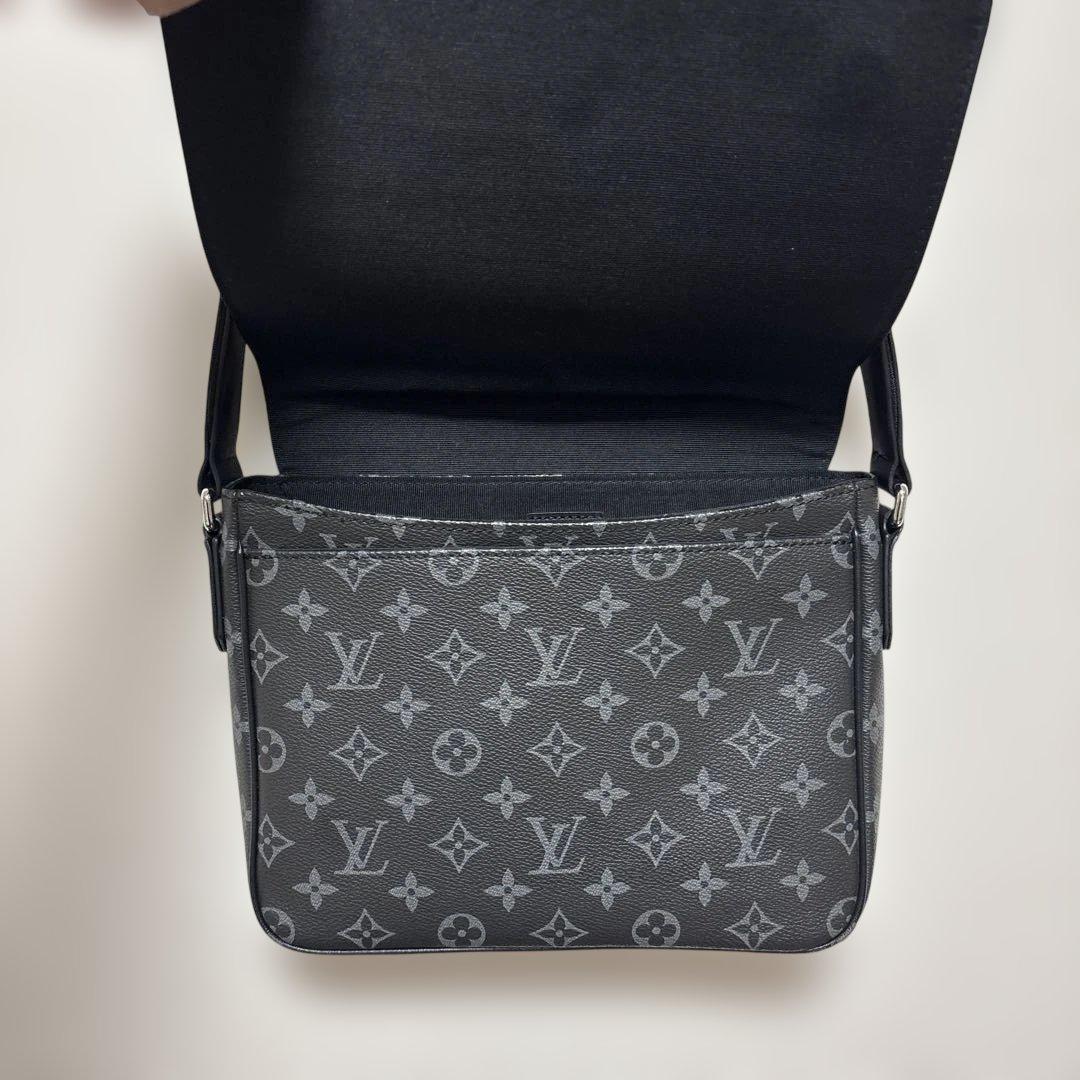 LOUIS VUITTON ショルダーバッグ