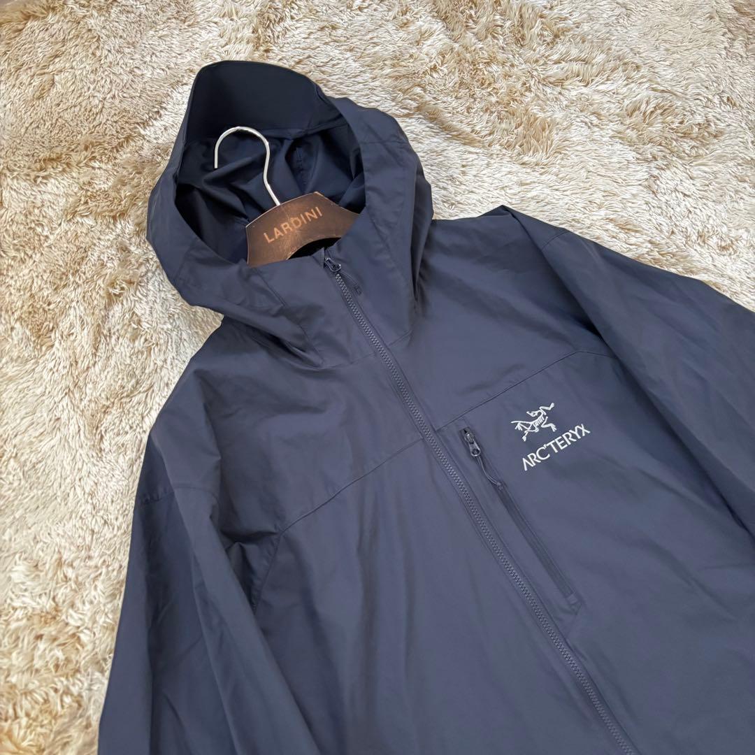 【美品】ARC'TERYX スコーミッシュフーディ L ダークネイビー