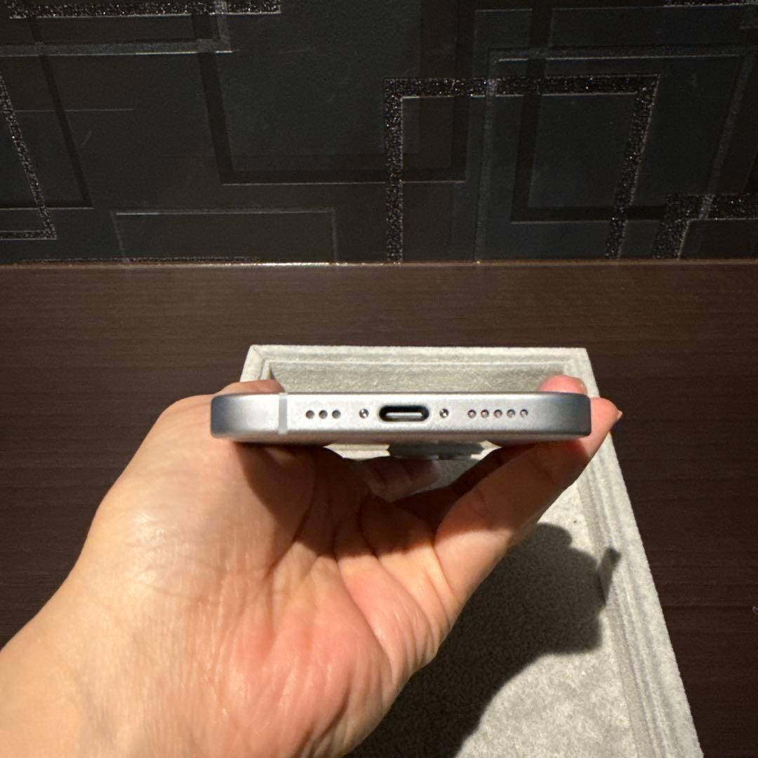 iPhone 15 128GB ブルー