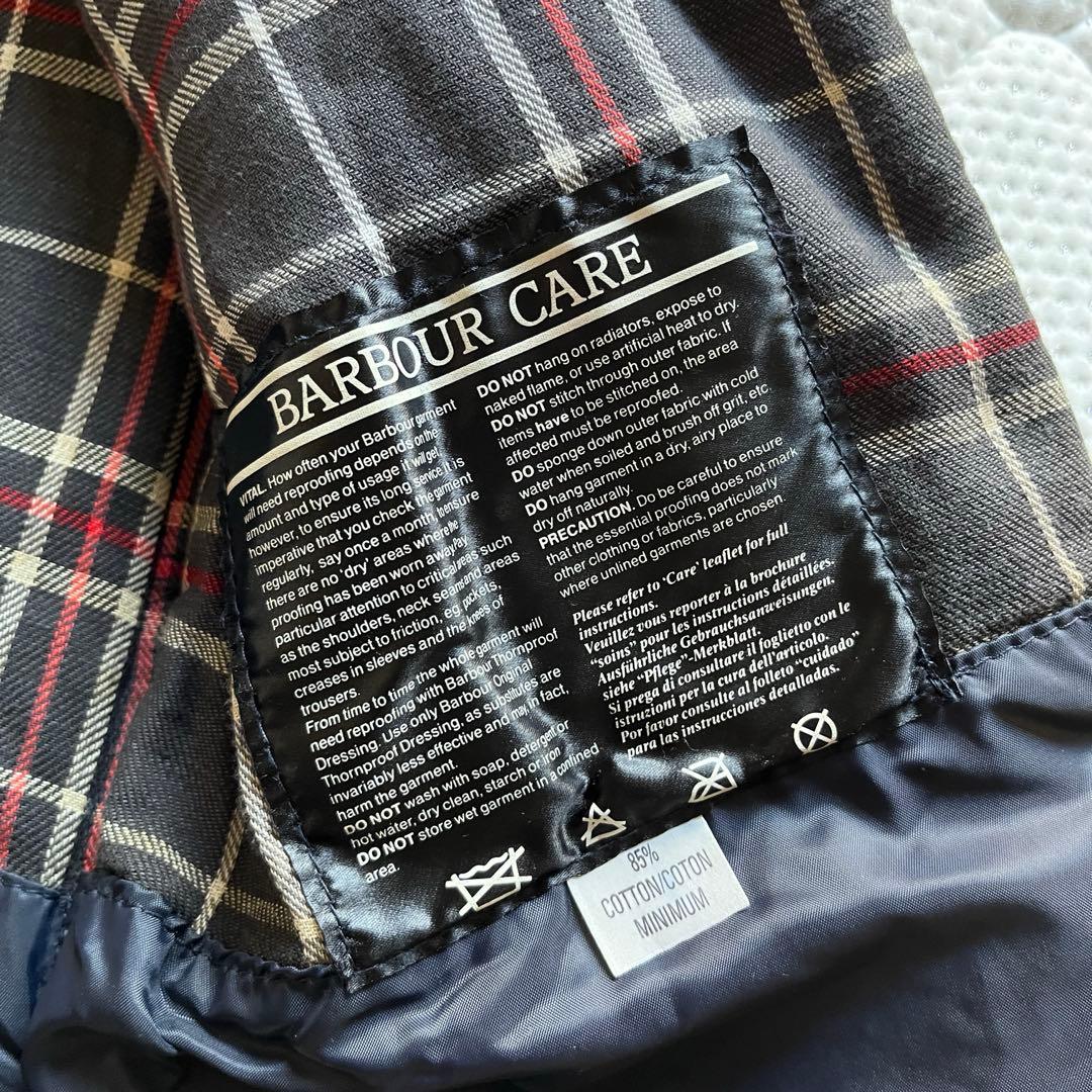 美品 Barbour オイルドベスト ネイビー S イングランド 2ワラント