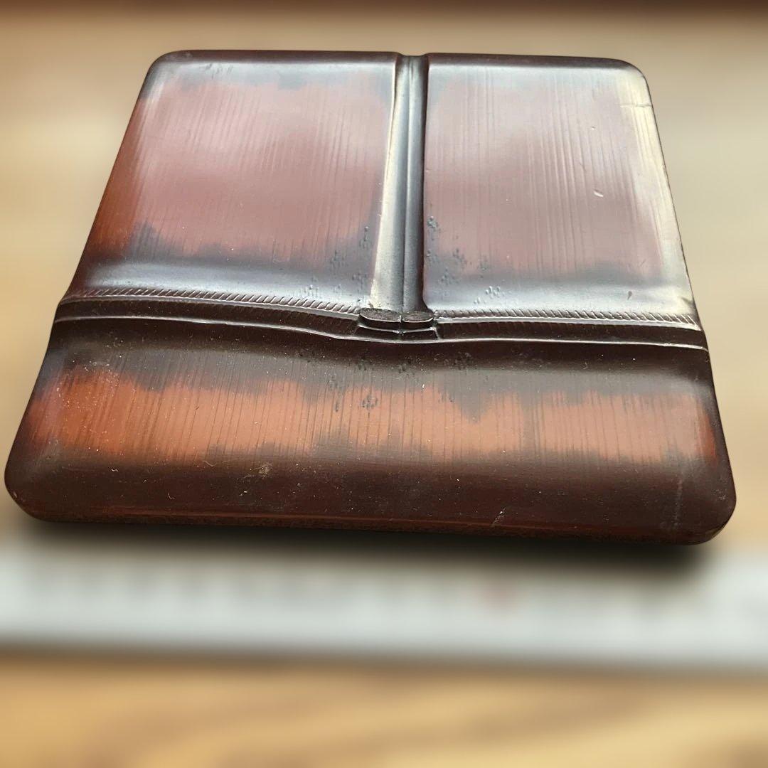 古い木製 三段重箱 黒・茶色 持ち手付き