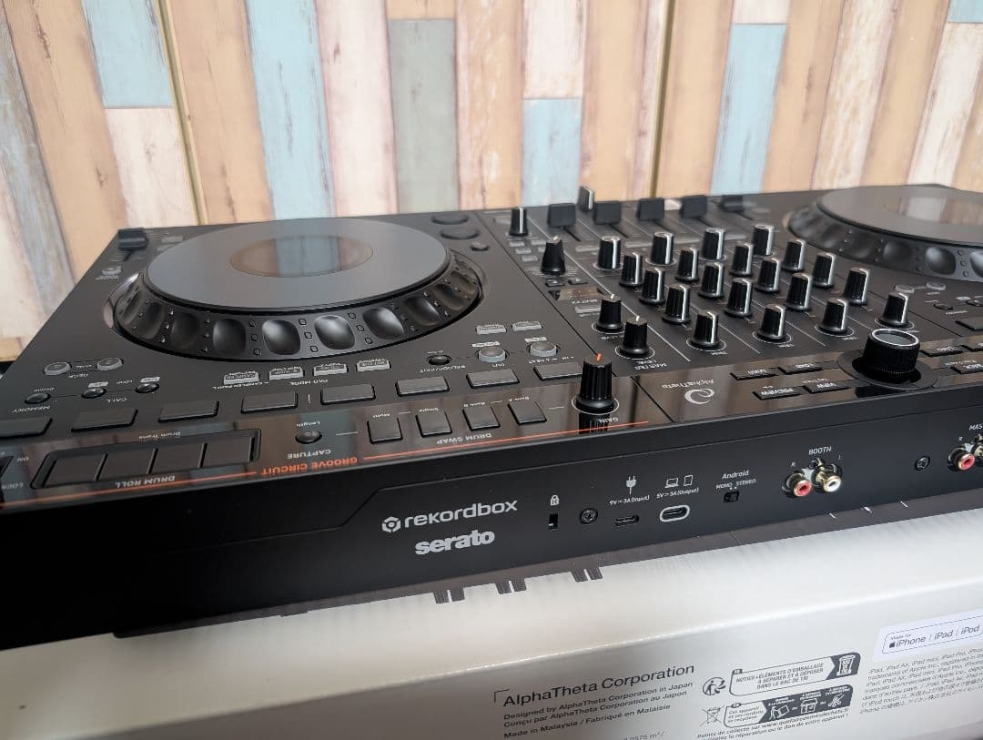 Pioneer AlphaTheta DDJ-GRV6 DJコントローラー