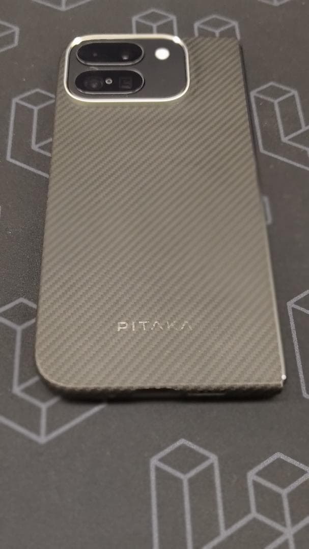 Pixel 9 Pro Foldブラック　ケース付き