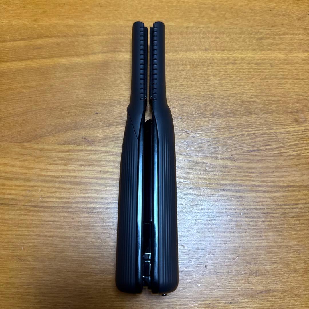 ReFaビューティク　フィンガーアイロン ブラック