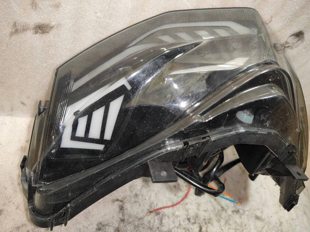 4型前期後期 シグナスX 用 社外テールランプ 要配線加工