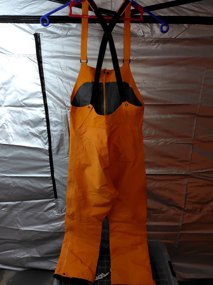 Patagoniaビブパンツ