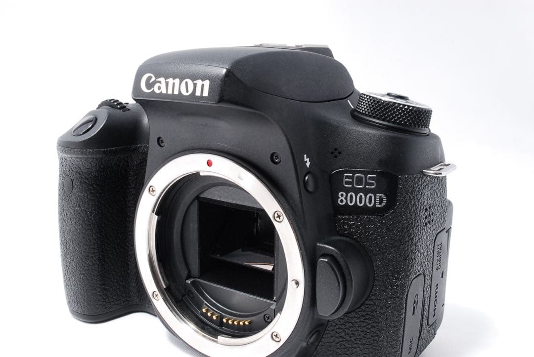 Wi-Fi搭載❤️Canon EOS 8000D❤️タッチパネル✨一眼レフカメラ