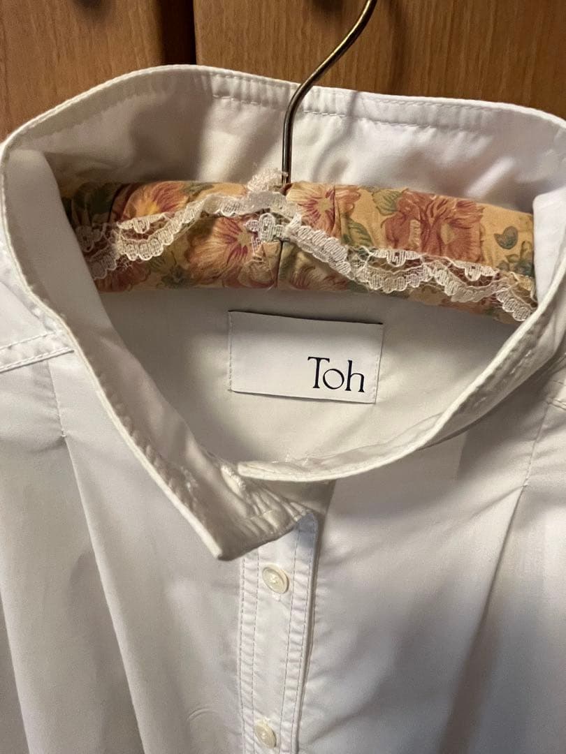 【Toh.】JENNY PLEATED DRESS ホワイト