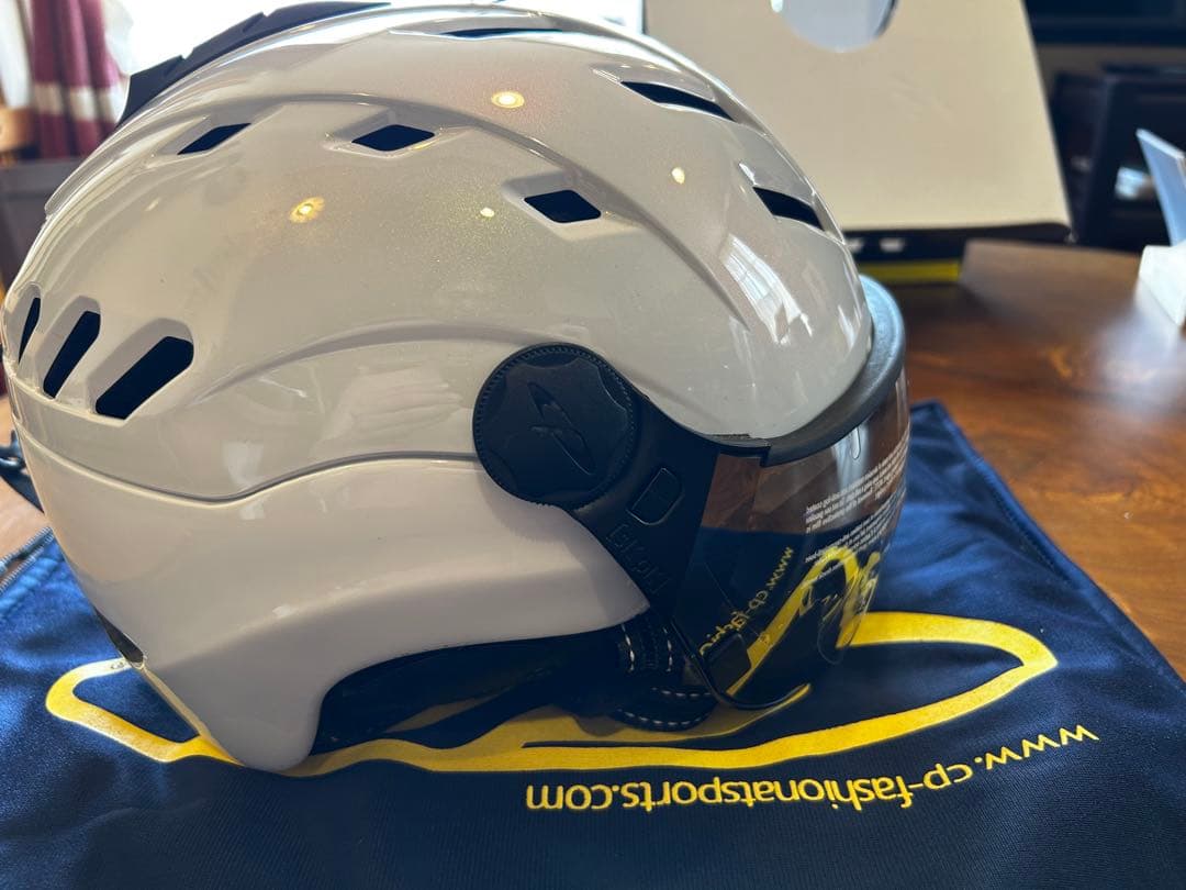 【新品】CP バイザー付ヘルメットCP CAMURAI PWS