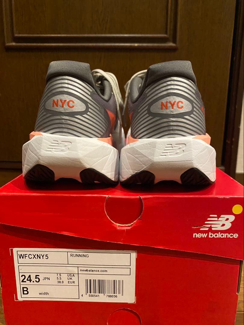 New Balance FuelCell Rebel V5 24.5 NYC別注