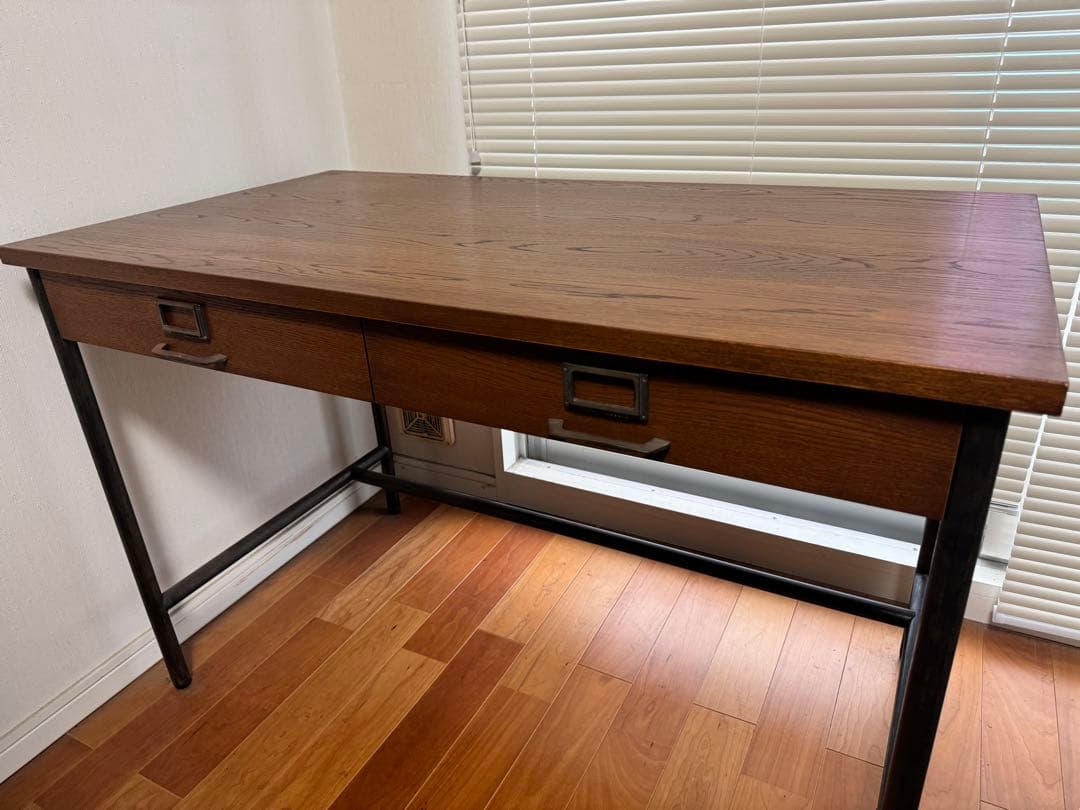 トラックファニチャー　SUTTO DESK