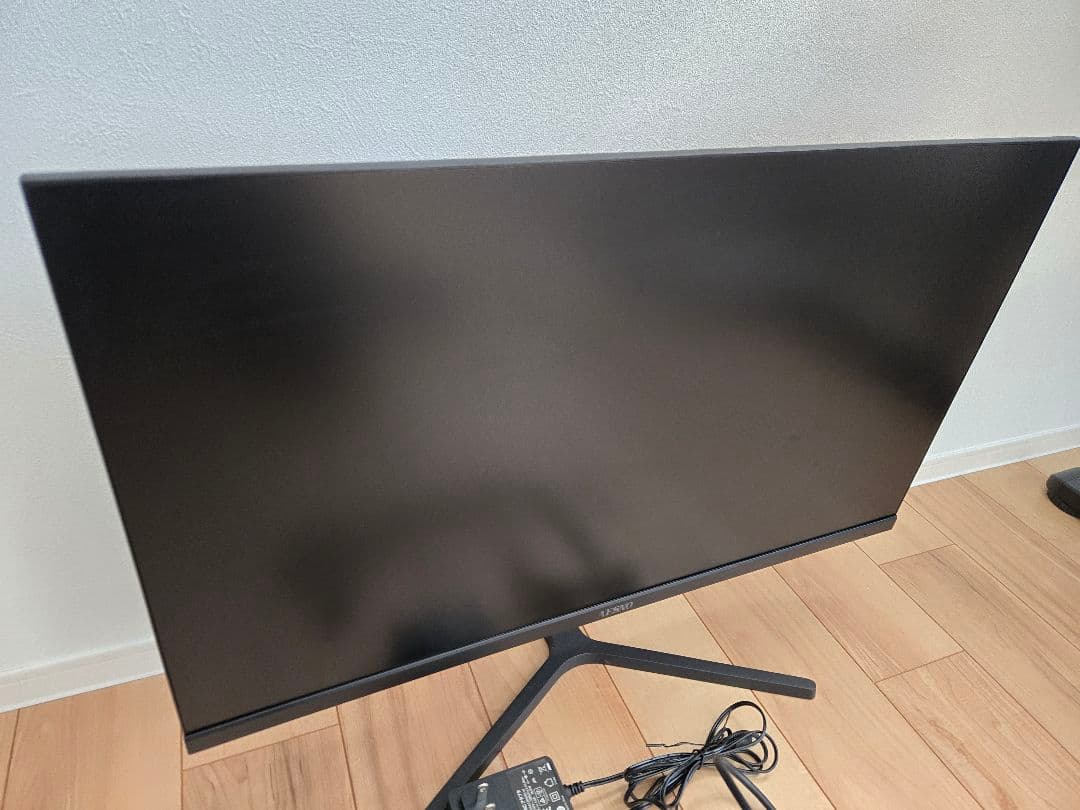 AESNO ゲーミングディスプレイ 本体　箱付き