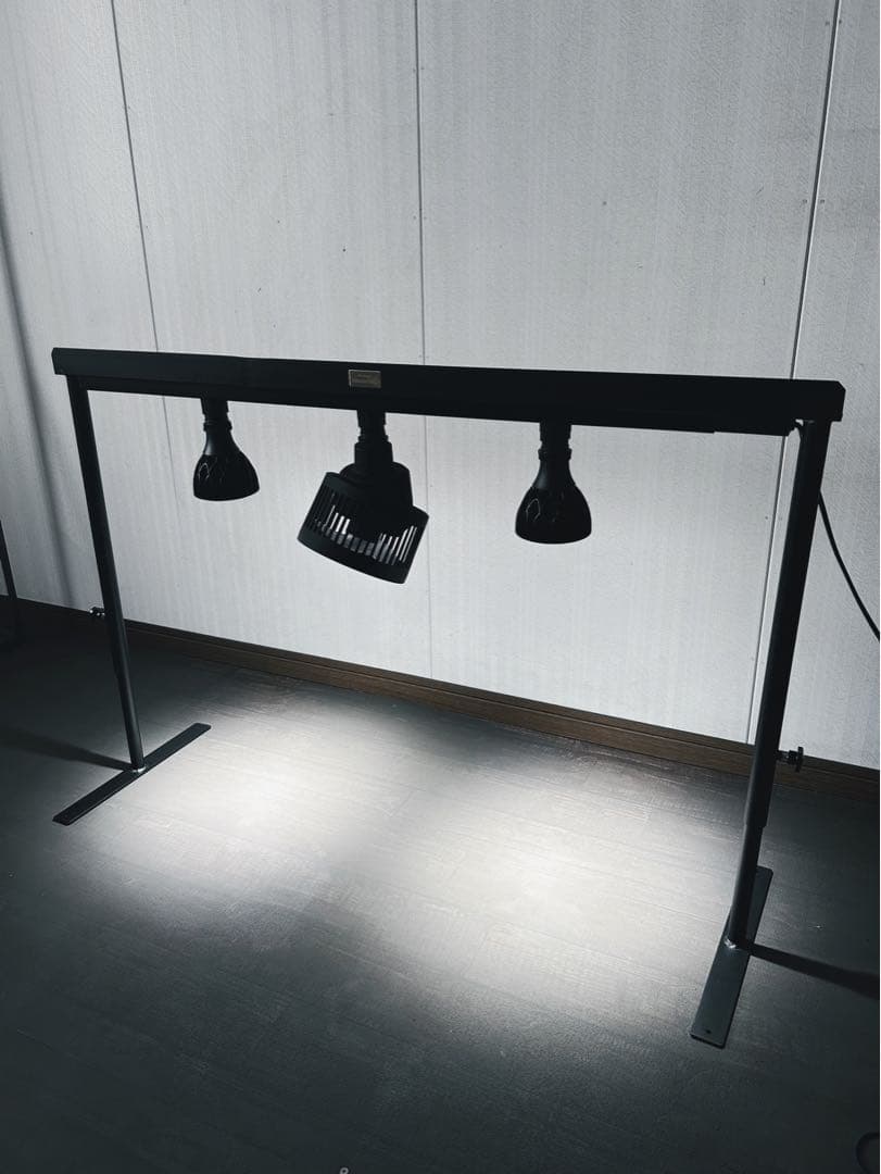 ☆送料込み☆ライトレールスタンド0.5m即購入OK 育成管理　アガベ　塊根　什器