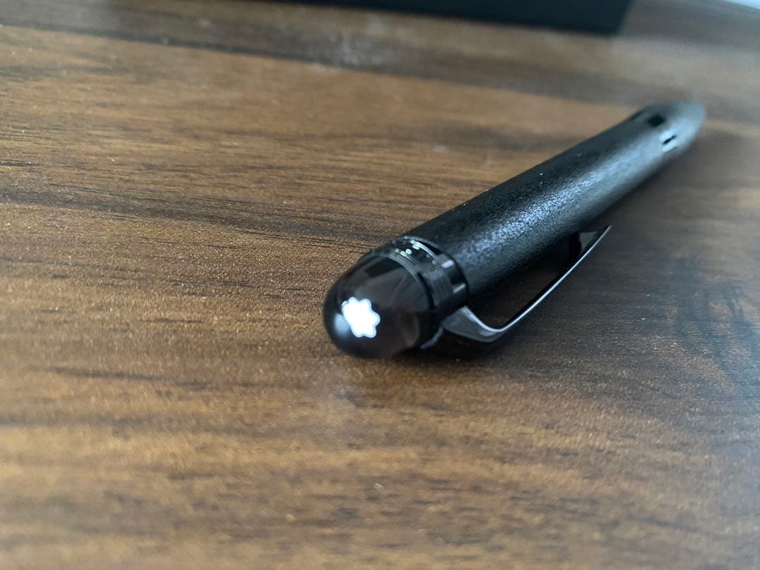 モンブラン　ブラックコスモス　メタル　ボールペン