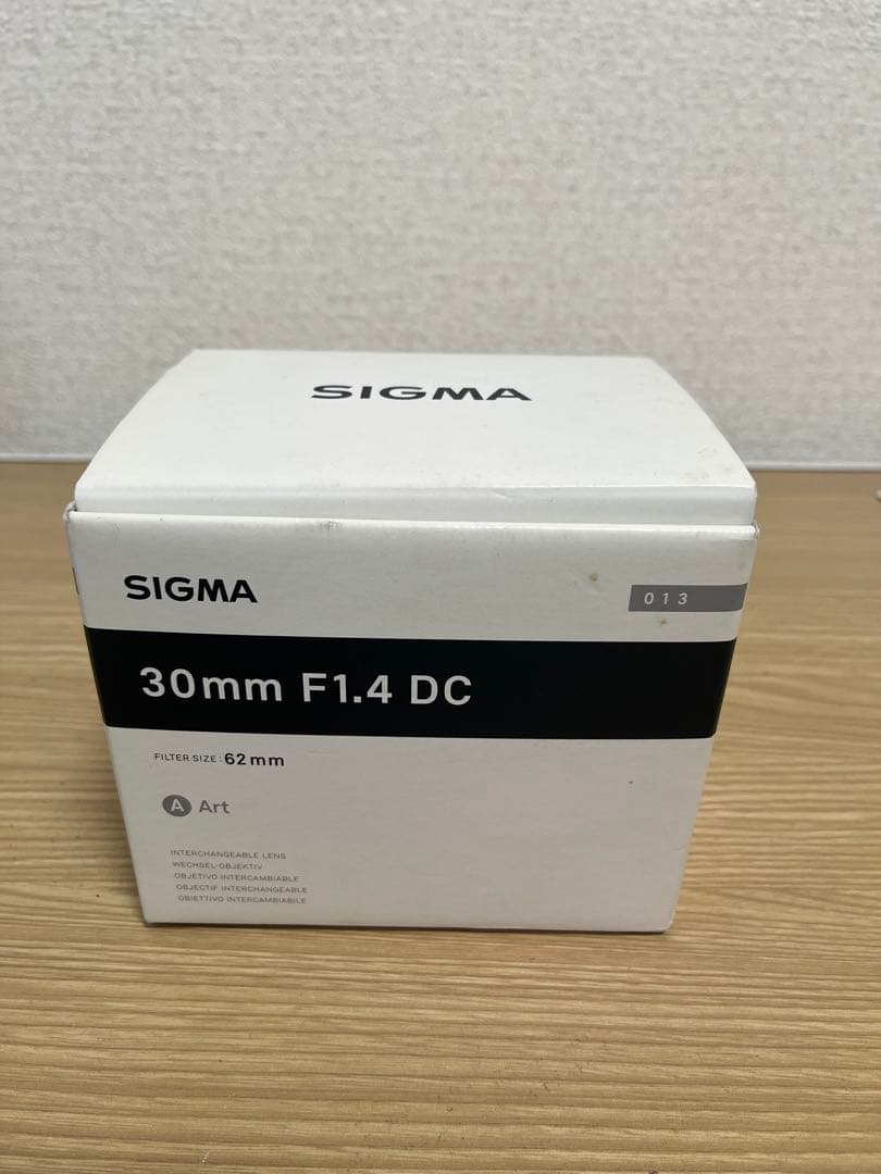 SIGMA 30mm F1.4 DC HSM Canon EFマウント