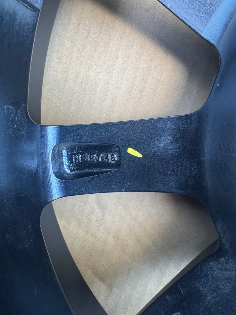 ケイ ファブレス・バァローネ・MC-9 タイヤホイール４本セット