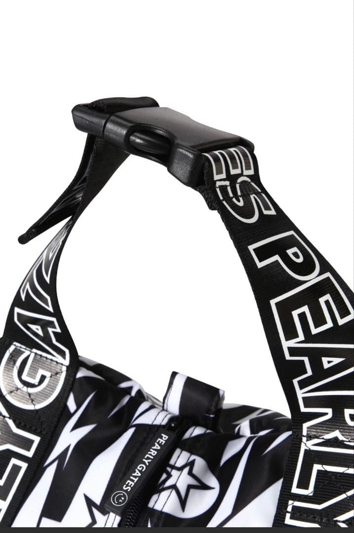 最終値下げ　新品未使用PEARLY GATES ゴルフバッグ ブラックホワイト