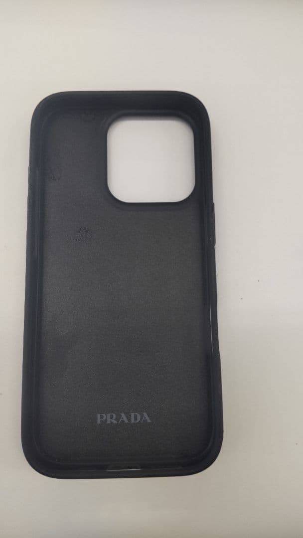 PRADA iPhone16proスマホケース 三角ロゴ 正規品