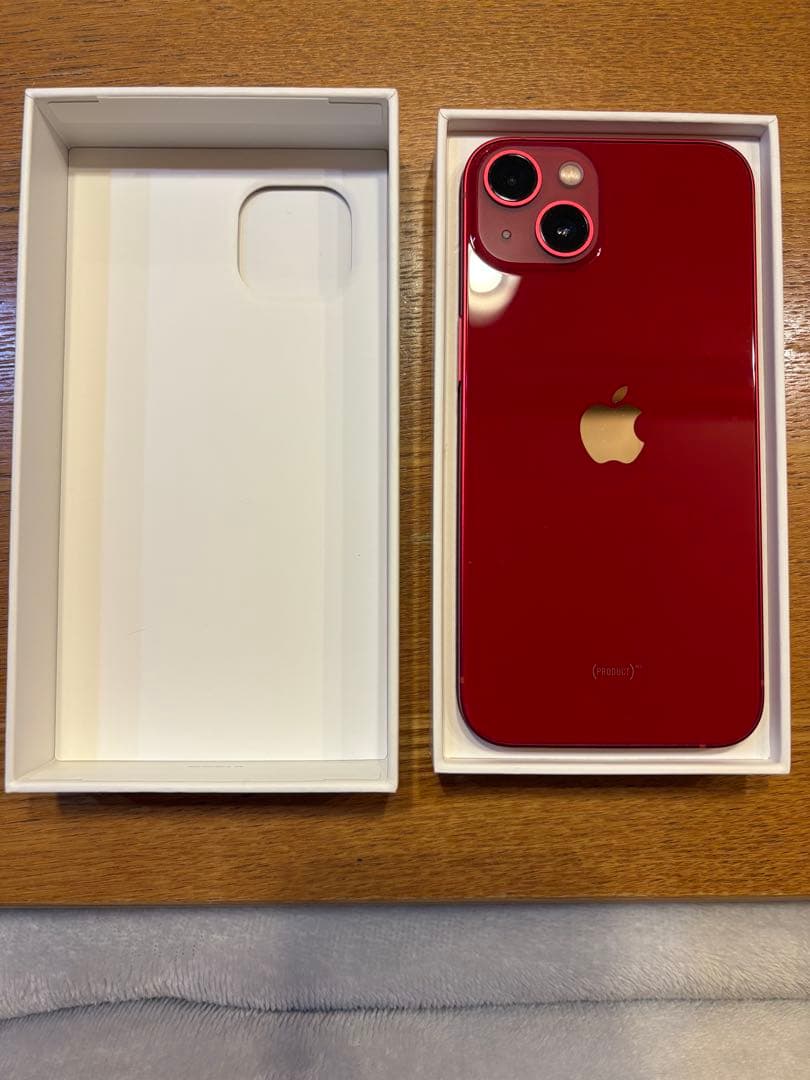 Apple iPhone 13 (Product Red) 本体