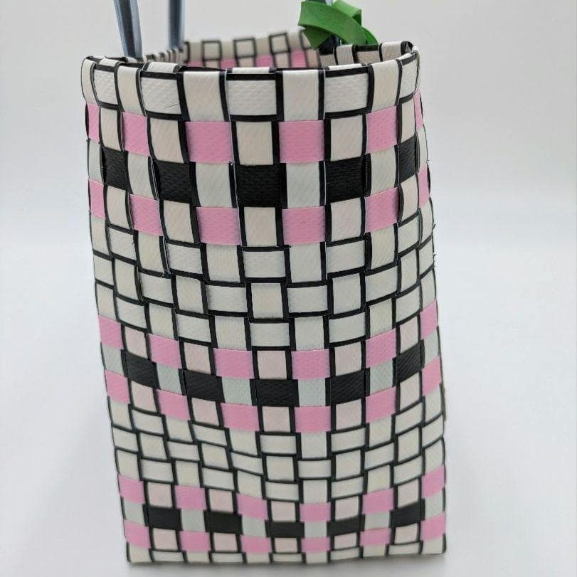 極美品　新品・未使用　マルニマーケット　バスケット　ピクニックバッグ　カゴバッグ