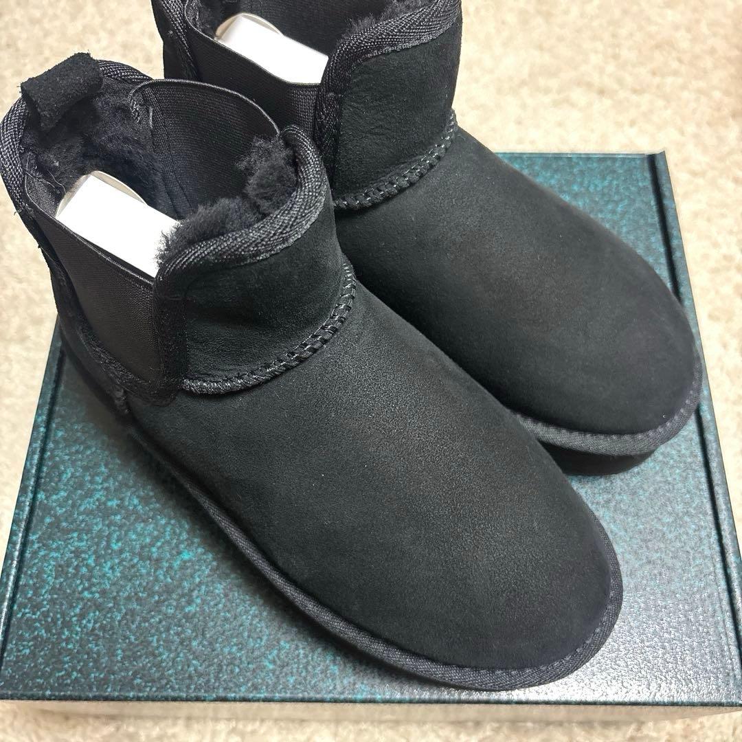 EMU Australia サイドゴア 厚底 ムートンブーツ (ブラック)