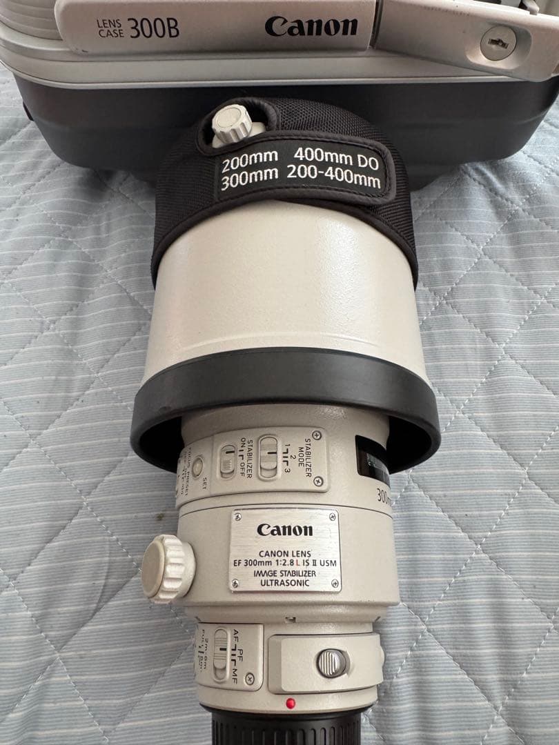 Canon EF 300mm f/2.8L IS II USM レンズ