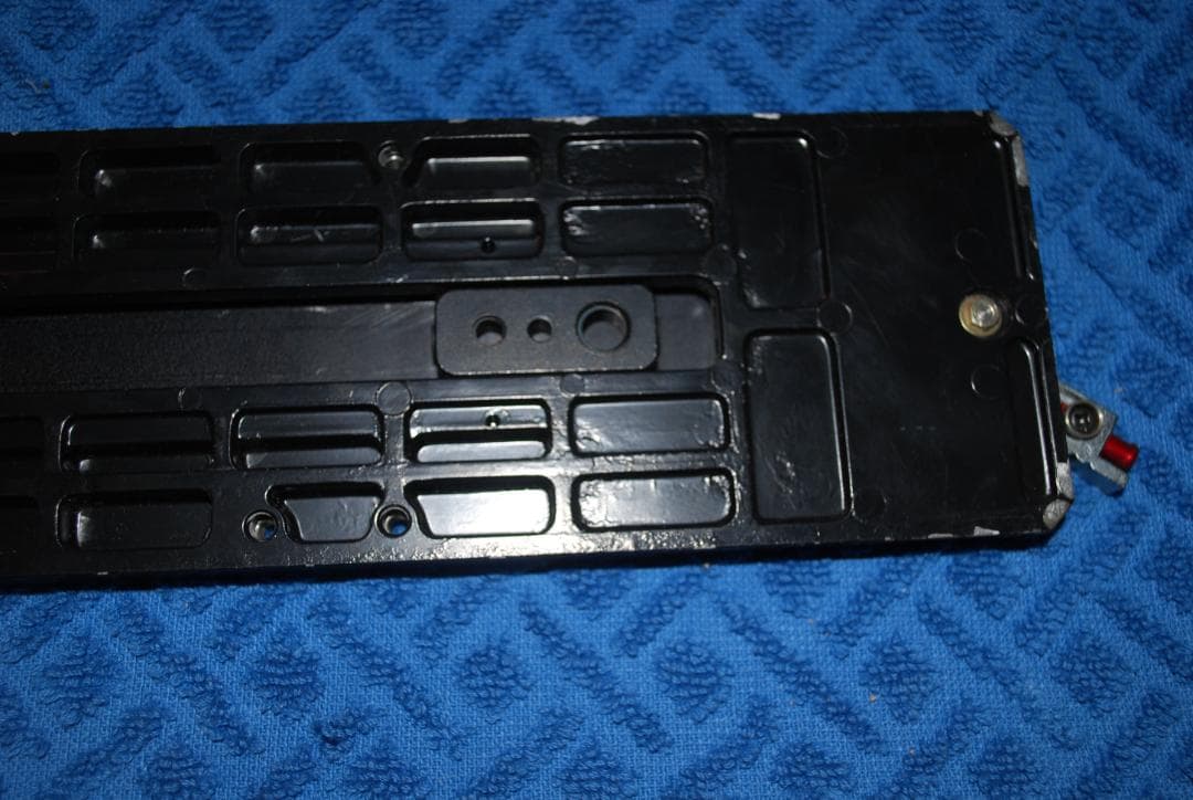 池上放送業務カメラ用プレートT-791動作品の出品です。