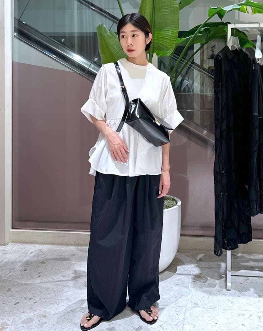 アダムエロペ ショルダーバッグ 新品未使用