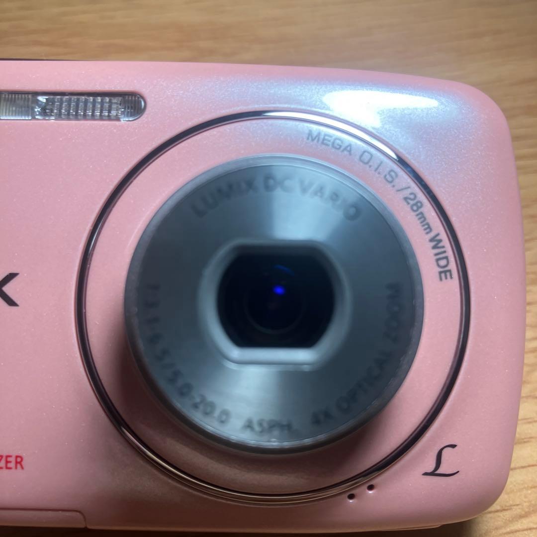 パナソニック LUMIX DMC-S1