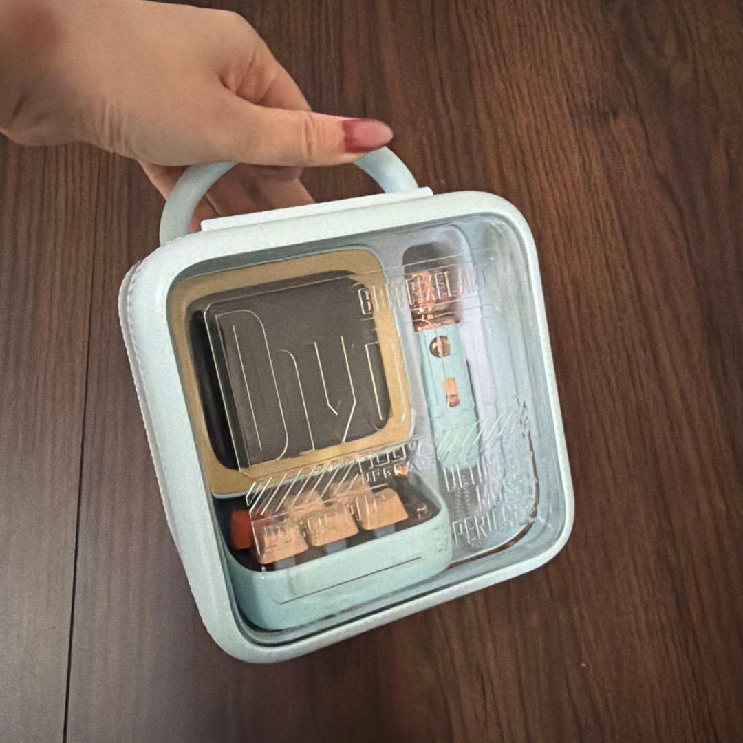 スピーカー・ウーファー Divoom Karaoke Bluetooth Speaker