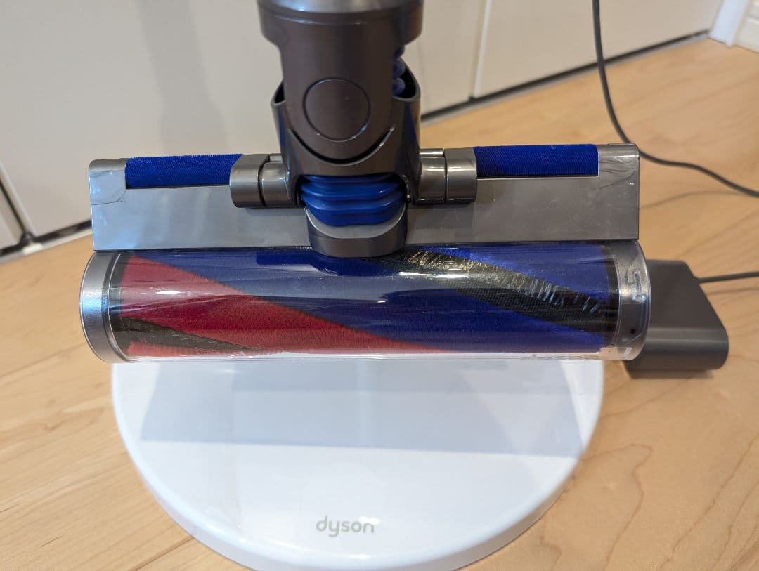 【いずみ】美品 DysonMicro 1.5kg Complete SV2