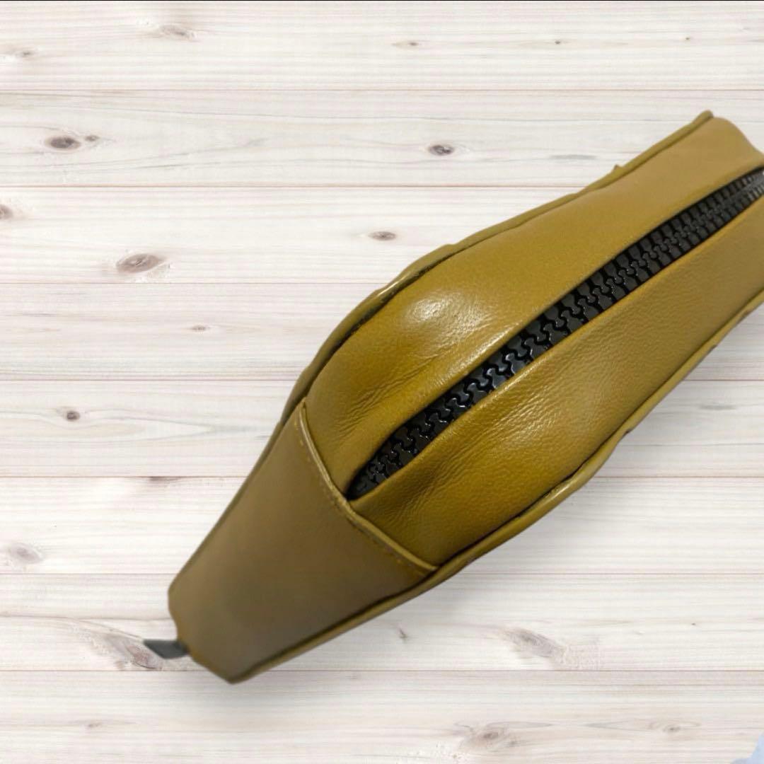 BOTTEGA VENETA マキシイントレチャート トラベルケース ポーチ