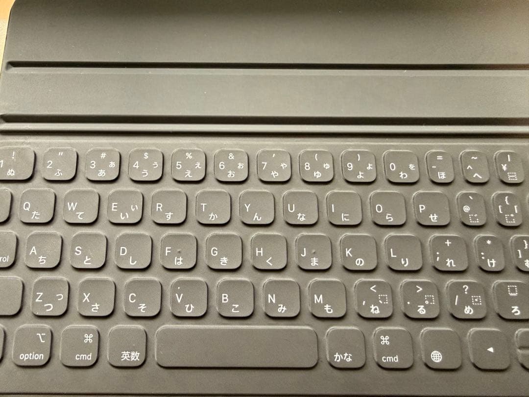 T*i様 iPad Smart Keyboard Folio A2038