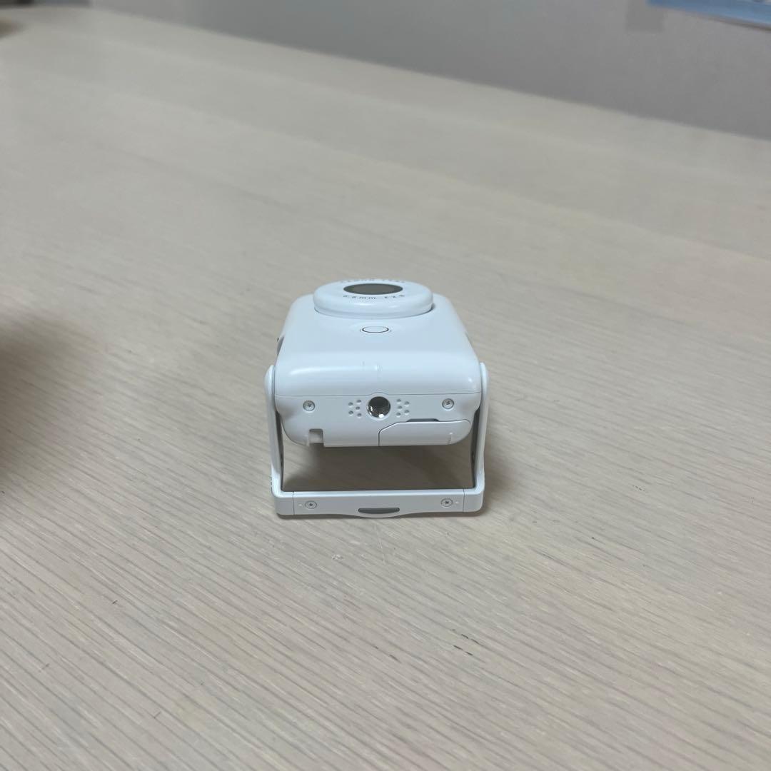 【超美品・SD、フィルム付】Canon PowerShot V10 ホワイト