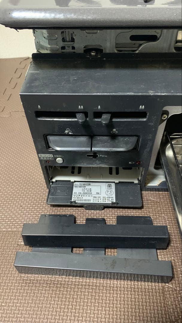 三菱　 ノンフロン冷凍冷蔵庫　MR-P15C-S 2ドア 146L 2018年製