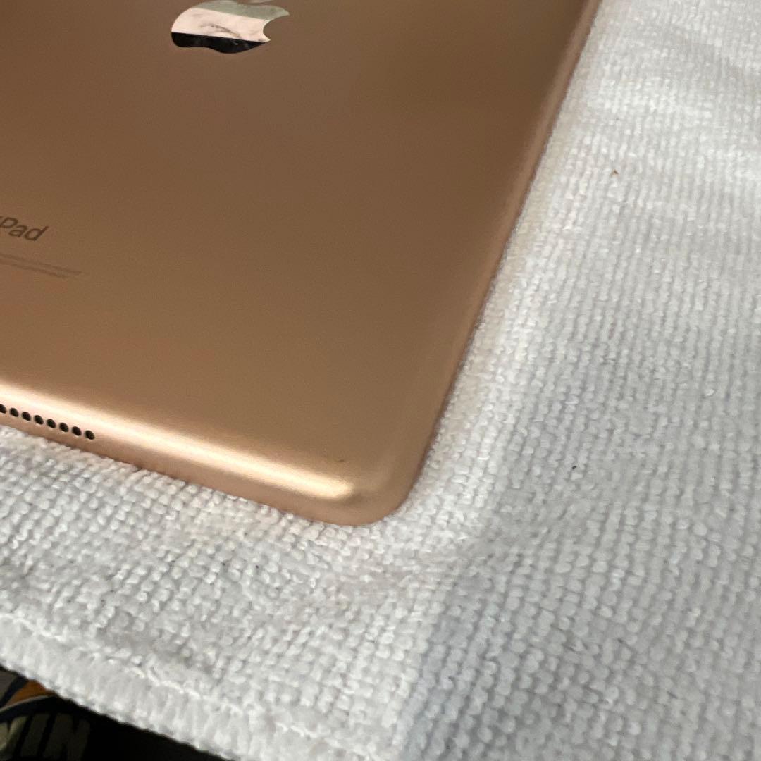 Apple iPad (第6世代) 32GB ゴールド Wi-Fiモデル