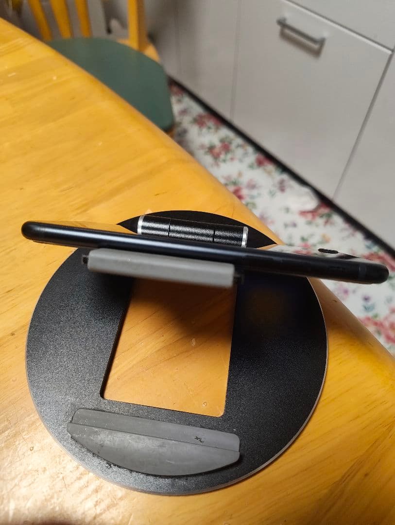 Apple iPhone SE3 128GB ブラック simフリー