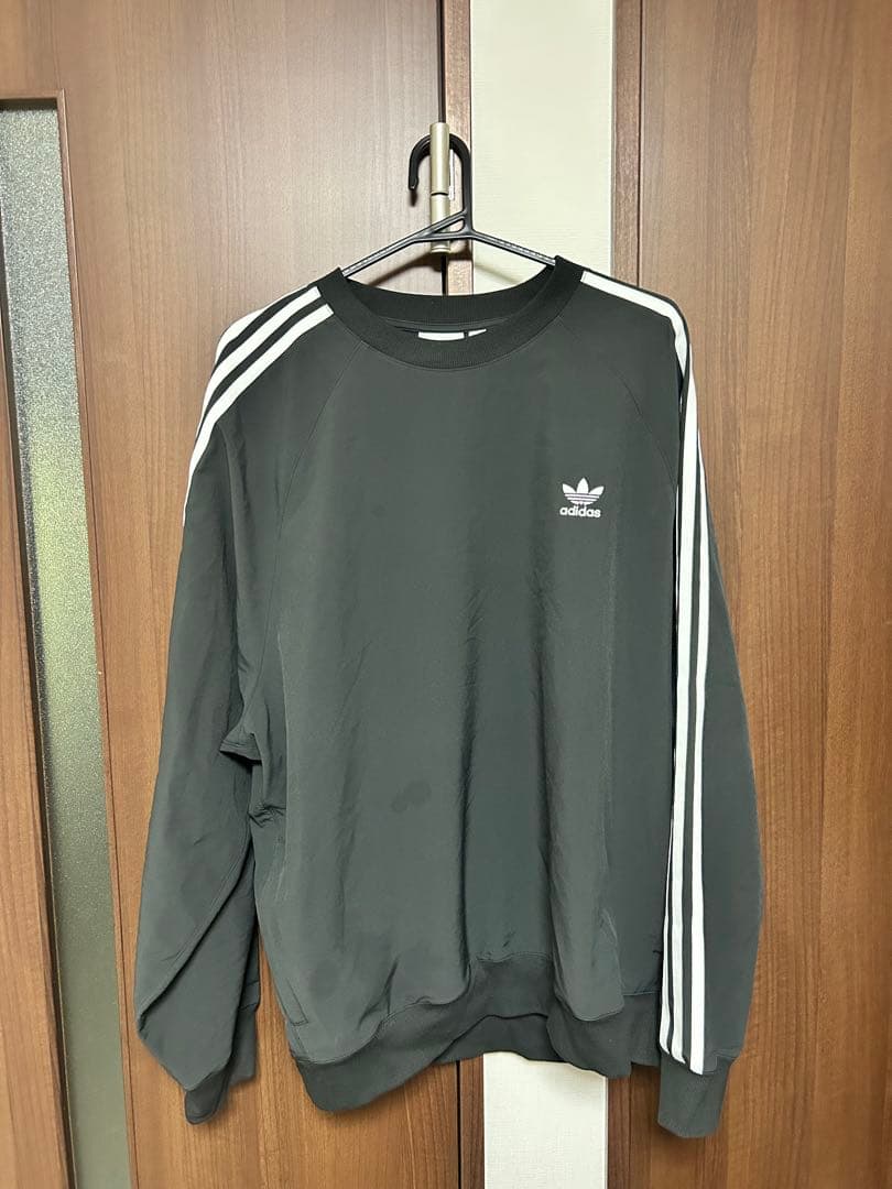 完売品　adidas トラックトッププルオーバー&トラックパンツ　セットアップ