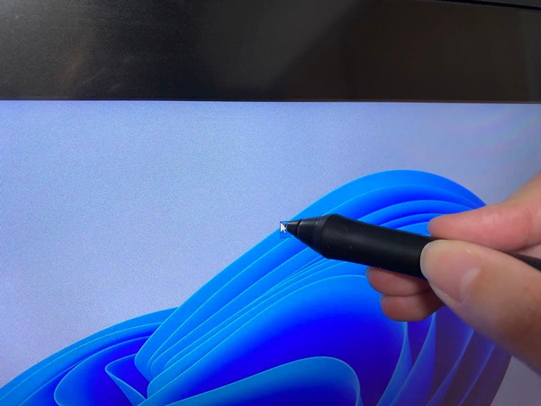 wacom 液タブ Cintiq 22HD DTK-2200