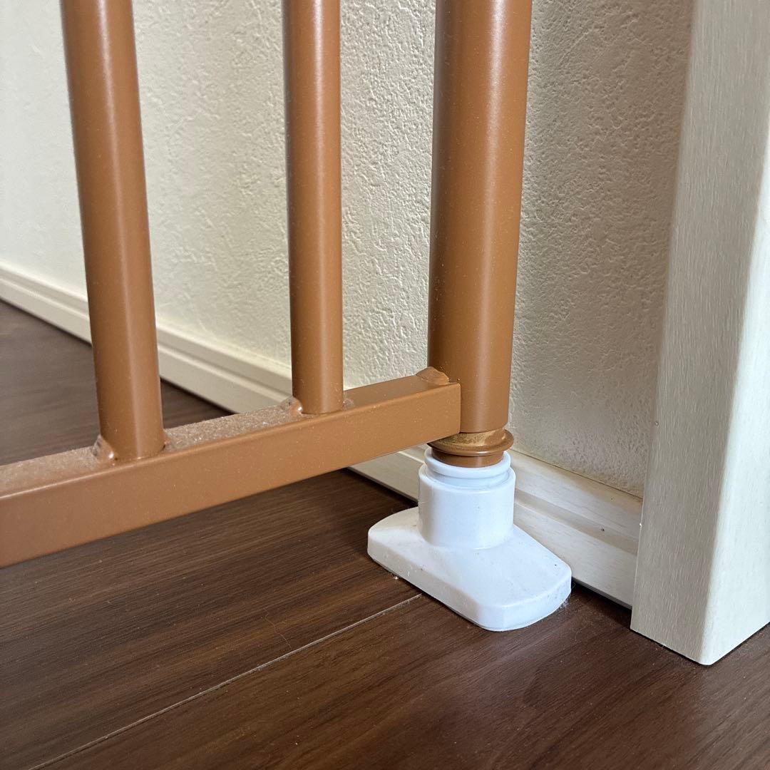 ペット脱走防止ゲート犬 猫【ブラウン】