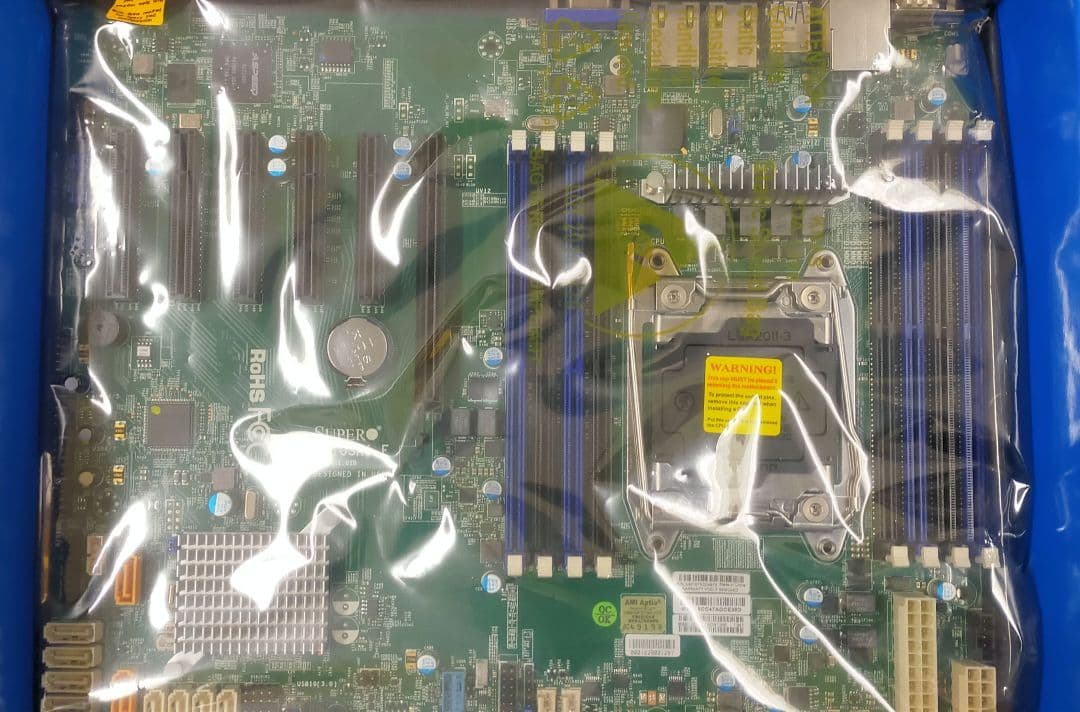 未使用品 Supermicro X10SRI-F UPマザーボード