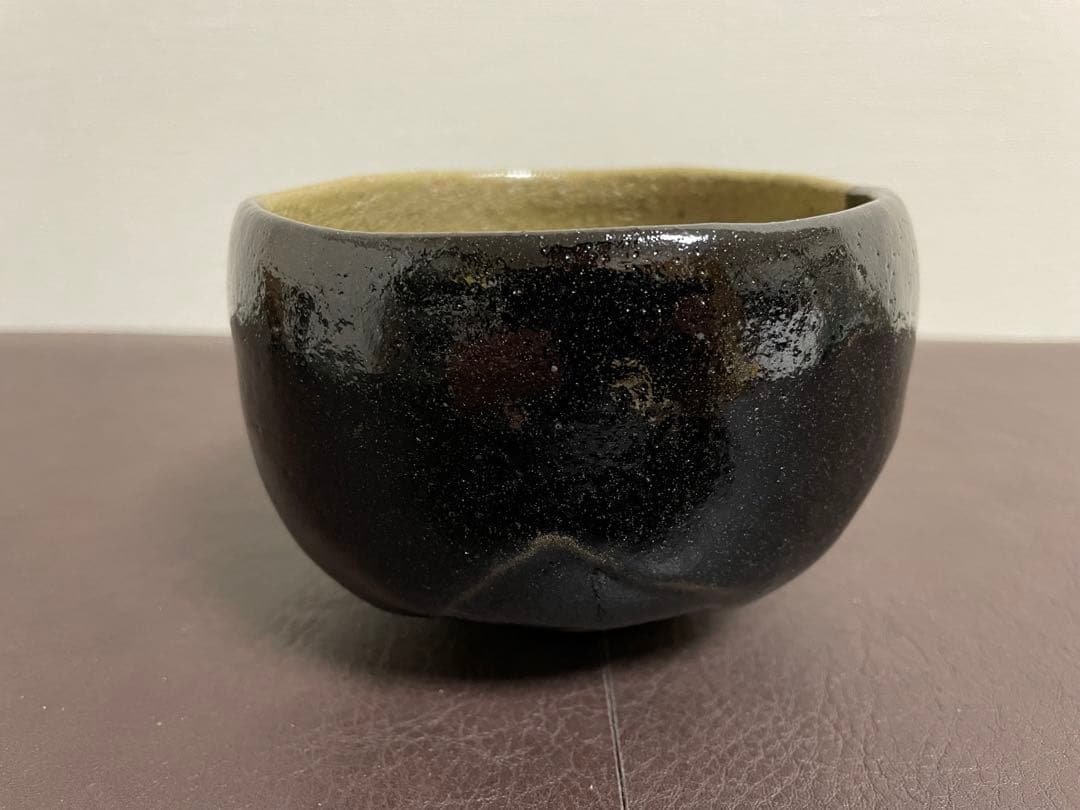 大樋年朗　掛分　黒茶盌　　共箱　共布　栞　大樋長左衛門　楽焼　黒楽　茶碗　茶道具